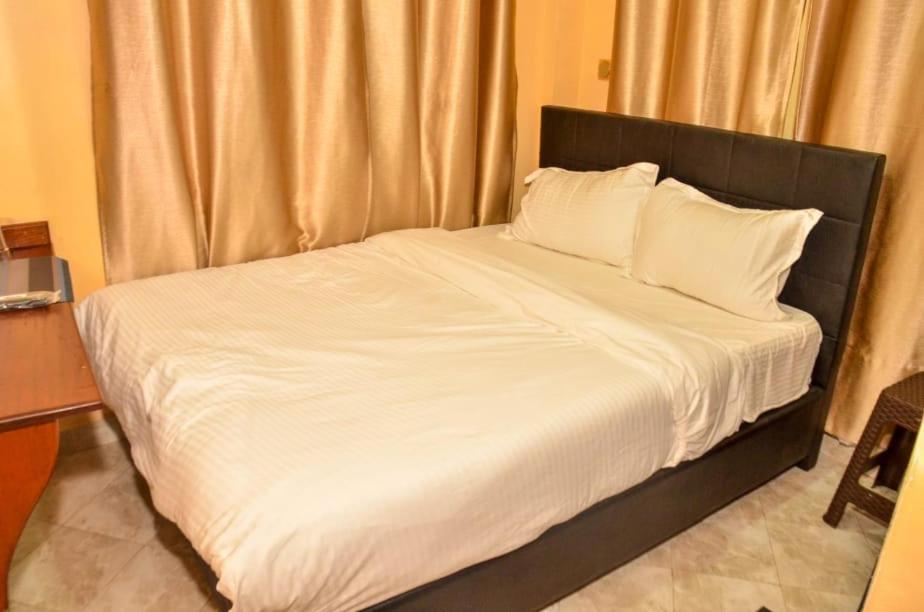 Kentania Hotel & Spa, Nakuru - Kenya Ngoại thất bức ảnh